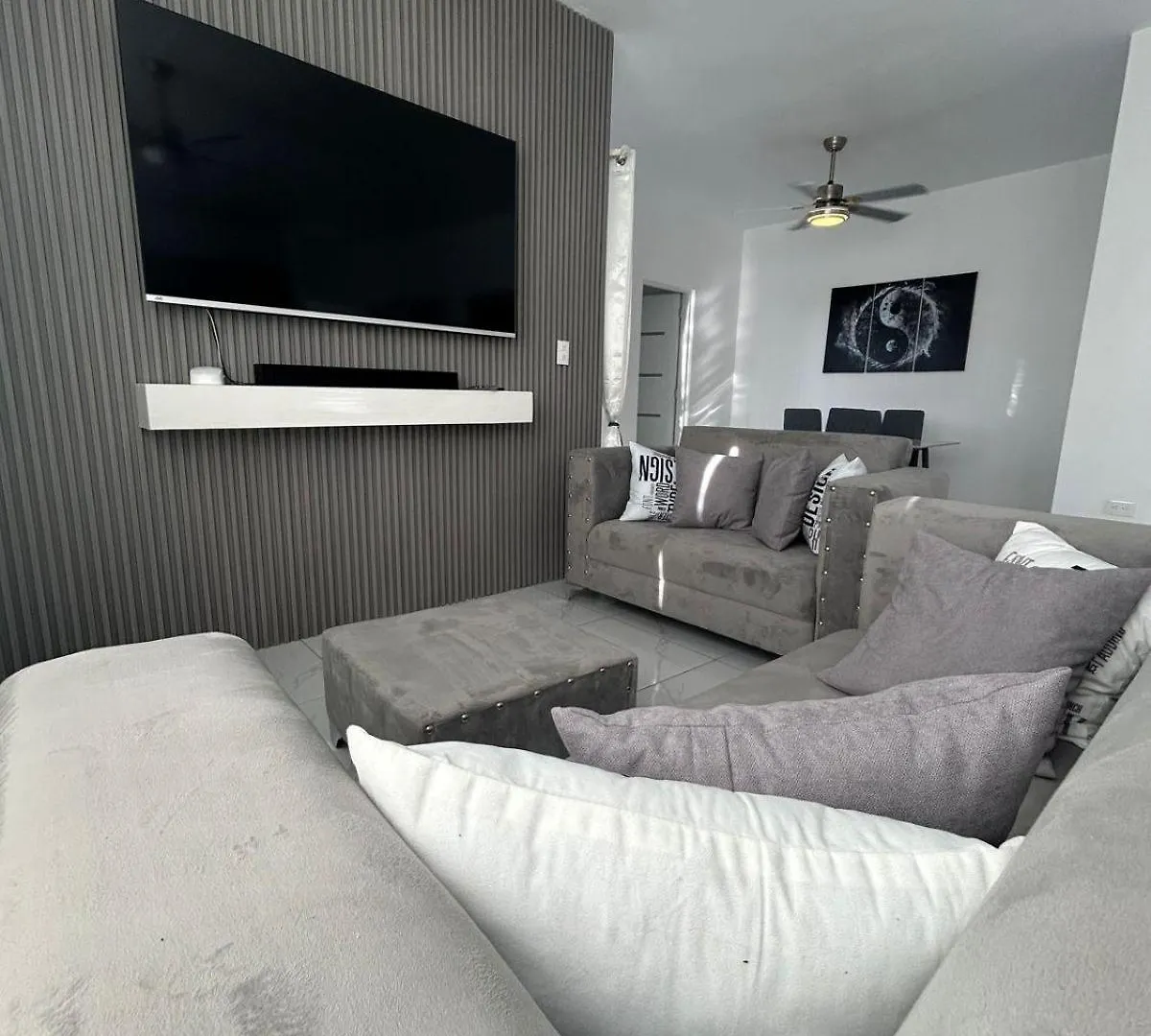 Level Suites Penthouse Сосуа