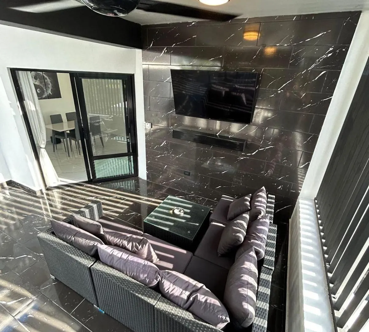 Level Suites Penthouse Сосуа Апартаменты