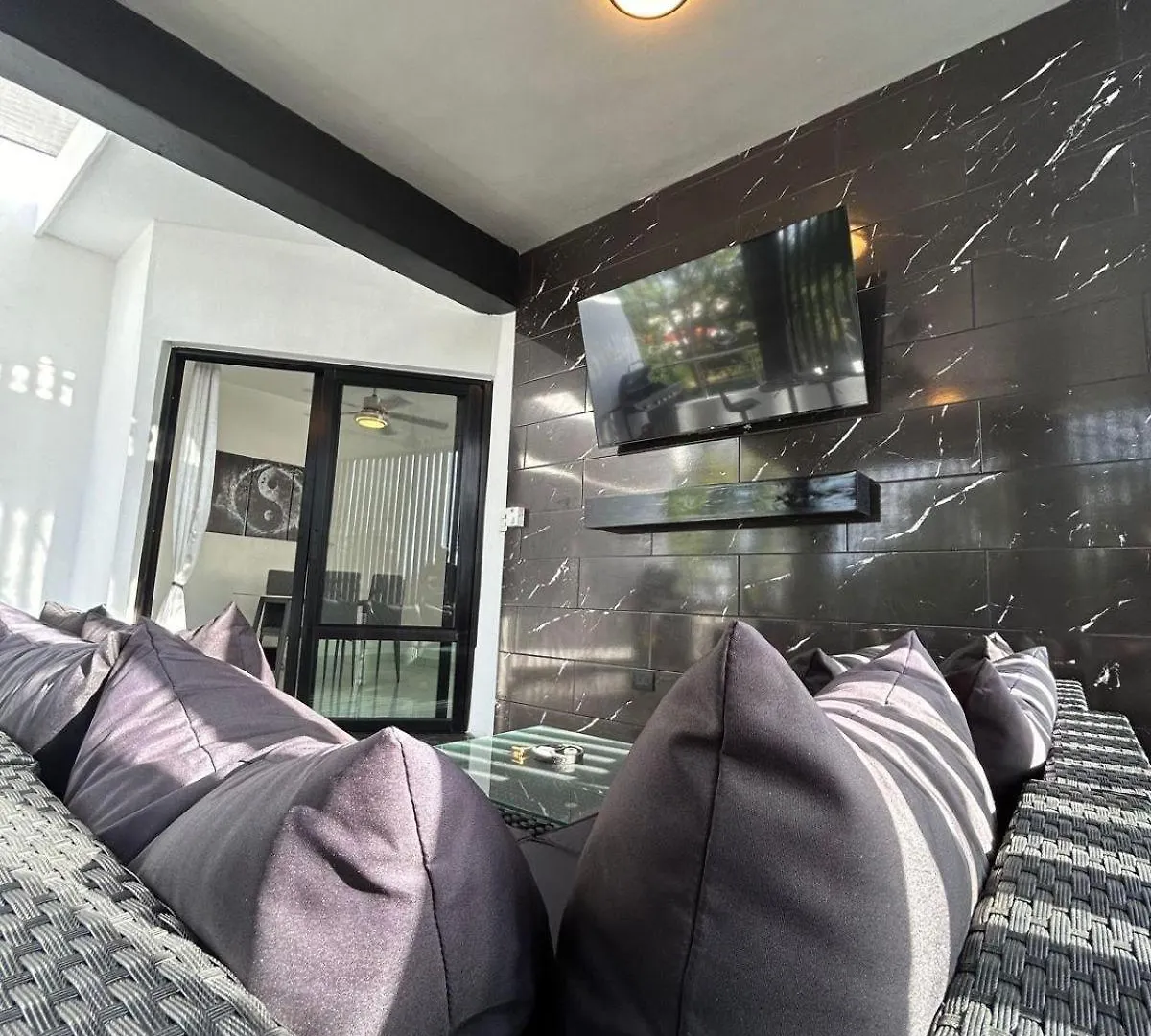 Апартаменты Level Suites Penthouse Сосуа